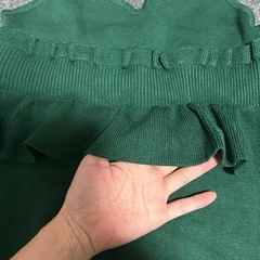 グリーンニットワンピース（重ね着推奨）の画像