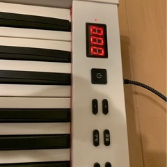 電子ピアノの画像