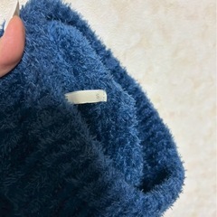 【交渉済】GU タートルネック ニット 青 もこもこ 長袖の画像