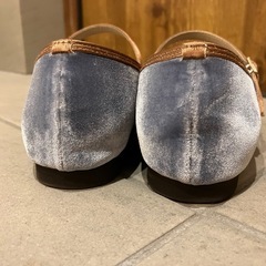 【ほぼ新品】LE TALONブルーパンプス24cmの画像