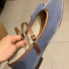【ほぼ新品】LE TALONブルーパンプス24cmの画像