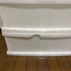 0円　衣類ケース　
3段の画像