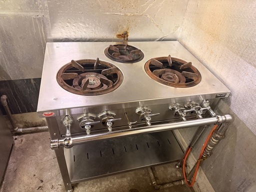 最終値引き。本日まで掲載。マルゼン業務用ガスコンロ台