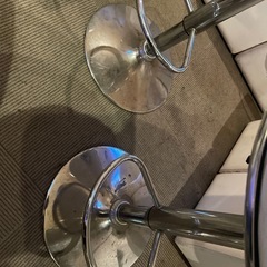 カウンターチェア三脚セットの画像