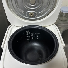 Haierマイコンジャー炊飯器3合炊きの画像