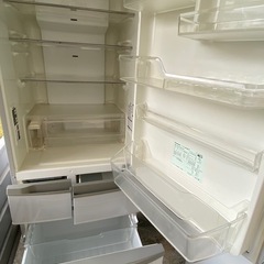 冷蔵庫の画像