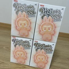 ラブブ　正規品の画像