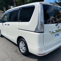 審査なし！誰でも分割購入可能！【大阪店】日産　セレナ　20Gハイブリッドの画像