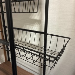 キッチンワゴン　スチール、化粧板　ブラック、ウォールナット風　の画像
