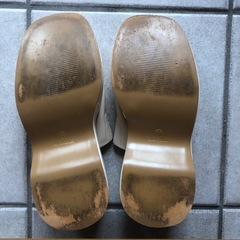 ファビーファビー　サンダル
の画像