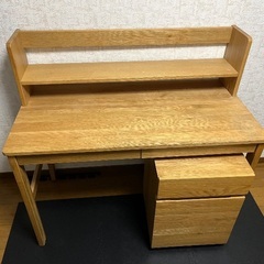 無印　学習机机4点セット（デスク、キャビネット、上置き、椅子）の画像