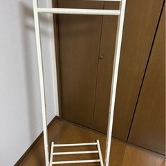 【コートハンガー】の画像
