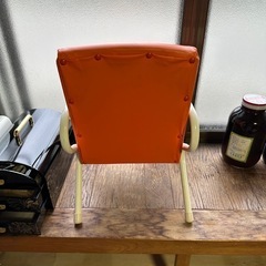 幼児用椅子　トムとジェリー　オレンジの画像