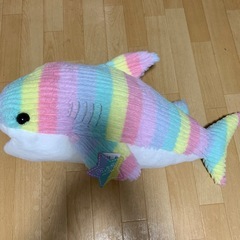 最終値引き致しました🙇‍♂️カラフルジンベイザメBIGぬいぐるみの画像