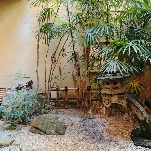 「古民家で使用してた雪見灯籠（ゆきみとうろう）」