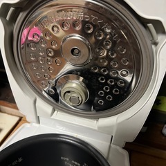炊飯器の画像