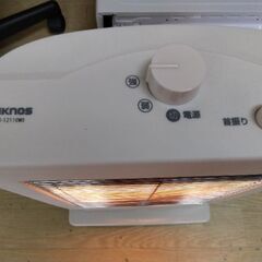 極上美品　2秒速暖　耐熱ガラス搭載　省エネ　電気ストーブ　ハロゲンヒーター　ストーブの画像