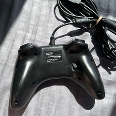 PS4 コントローラー　HORI 動作品　の画像