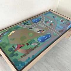 トイザらス イマジナリウム オールインワントレインテーブルの画像