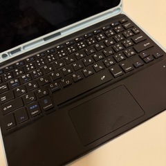 【iPadケース)】タッチパッド付きキーボード 日本語配列- iPad Air 11インチ使用の画像