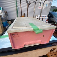 【無料】多数　家具やクリアケース　布団などの画像