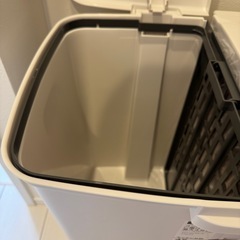 45Lごみ箱
の画像