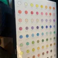 最終値下げUNI油性色鉛筆72色 の画像