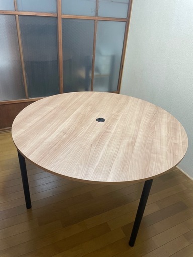 丸テーブル