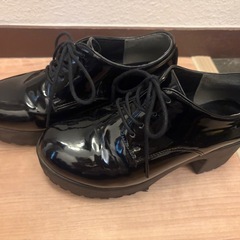 靴 ブーツ ローファー ヒール 紐付きブーツの画像