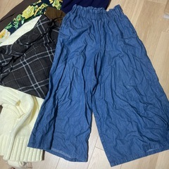 レディース　Mサイズ服の画像