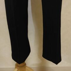 パンツ　ブラック　レディースの画像