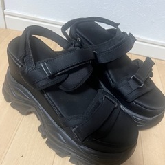 GRL 厚底 サンダルの画像
