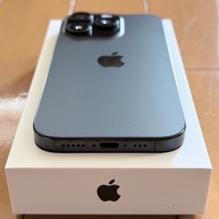iPhone 16pro 256GB ブラックチタニウムの画像