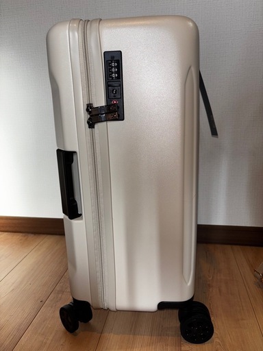 Colemanロフト限定版　キャリーケース38L 