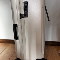 Colemanロフト限定版　キャリーケース38L の画像