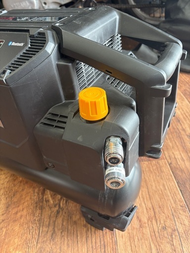 MAX スーパーエア・コンプレッサー 1310E （AK-HL1310E）
