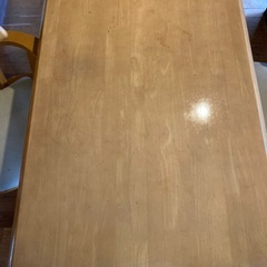 テーブルと椅子セット
　　の画像