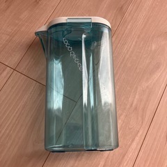 麦茶入れポット1リットルの画像