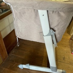 ベビーベッド 高さ調節可能の画像