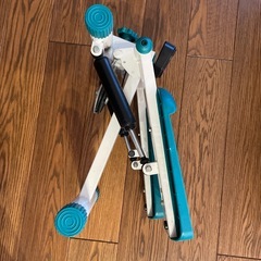 足　運動器具　ステッパーの画像