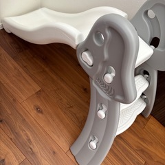 滑り台、室内遊具の画像