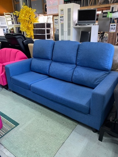 柔らかな手触り　ブルー　3人掛けソファ