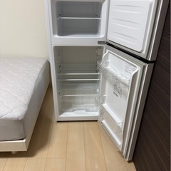 ハイセンス冷蔵庫2ドア中古の画像