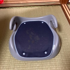 【お話し中】ジュニアシートの画像