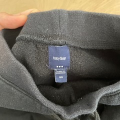 80 GAP トレーナーとズボンのセットの画像