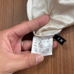 トップスINGNIの画像