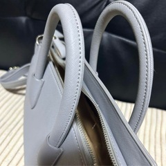 RubinRosa肩掛けバックレディースグレーの画像