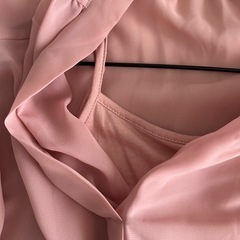 透け感トップスの画像