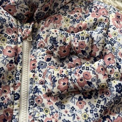 西松屋ジャンパー花柄90cmの画像