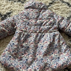 西松屋ジャンパー花柄90cmの画像